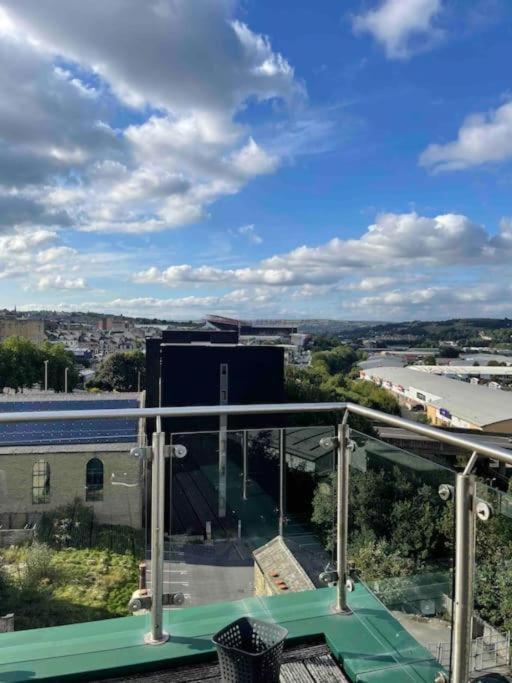 2 Bedrooms, 2 Bathrooms Stunning Penthouse City View Bradford  Ngoại thất bức ảnh